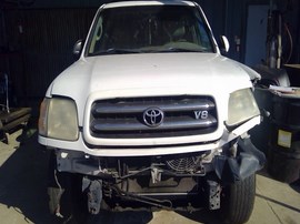 2001 TOYOTA SEQUOIA, WHITE, LIMITED MODEL, 4.7L, AT, 4WD.  Z26264